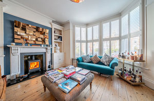 Lounge angle 2- click for photo gallery